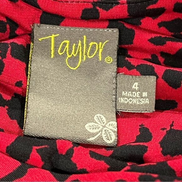 Taylor Pink Mixed Media Sleeveless Sheath Dress WITH Black Piping Size 4 - Picture 9 of 13